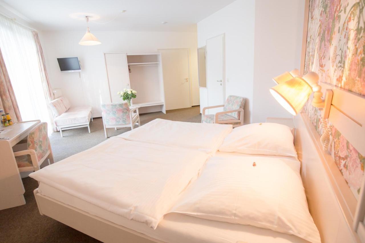 Hotel Heidenauer Hof エクステリア 写真